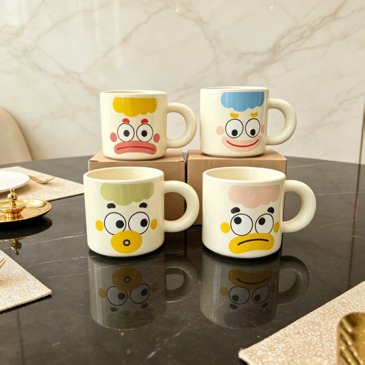 Cốc sứ họa tiết mặt chú hề