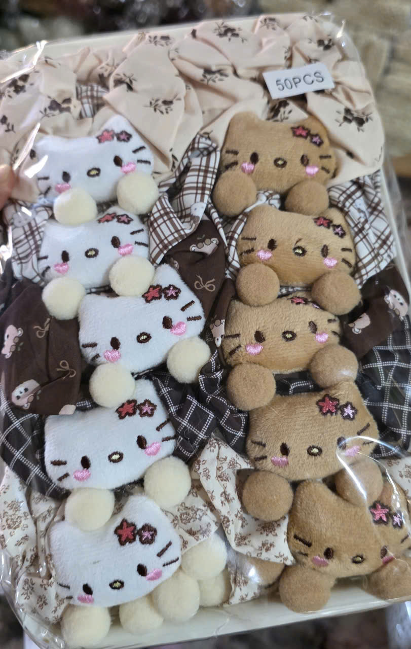 Màu sắc: Mẫu 3