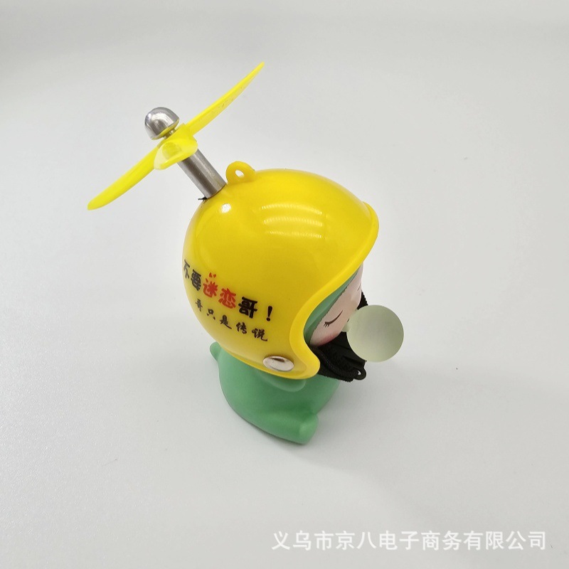 Màu sắc: Đừng ám ảnh về tôi