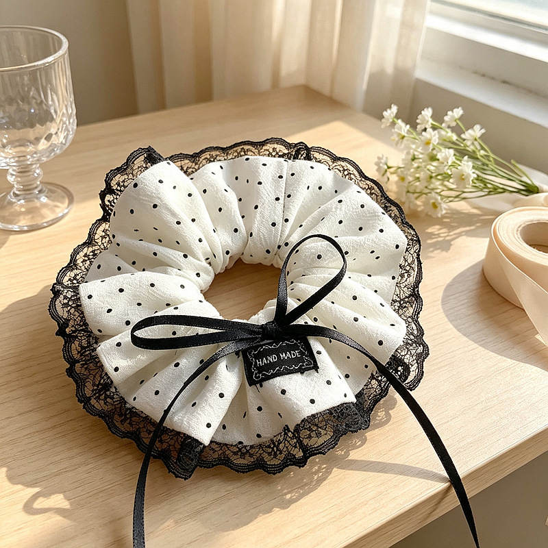 Dây Buộc Tóc Scrunchie Chấm Bi Viền Ren Đính Nơ – Phong Cách Hàn Quốc