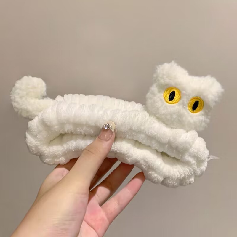 Màu sắc: Đuôi mèo ~ trắng
