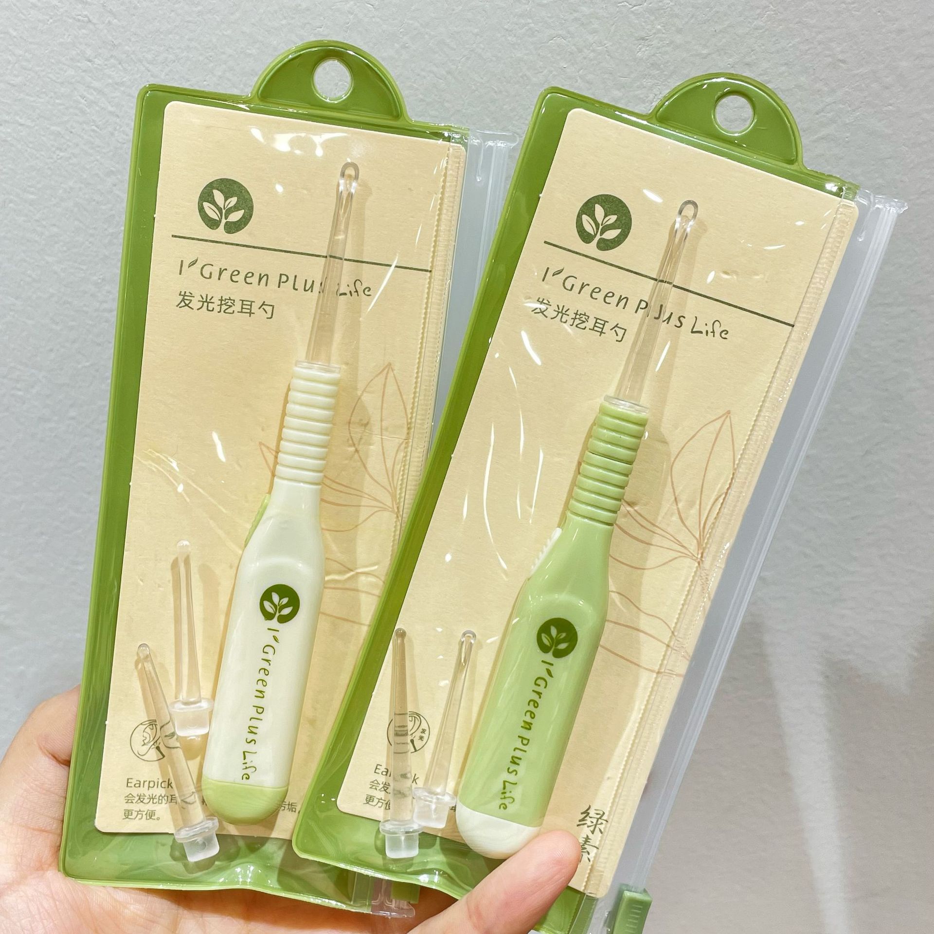 DỤNG CỤ LẤY RÁY TAI MÀU XANH CÓ ĐÈN – HỖ TRỢ QUAN SÁT, VỆ SINH TAI TIỆN LỢI