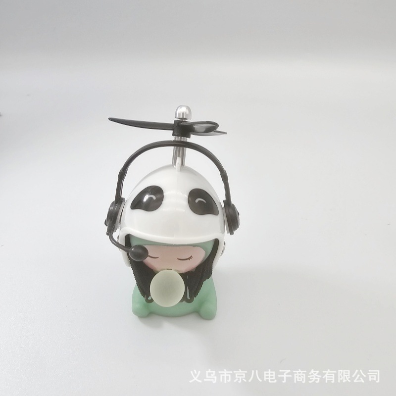 Màu sắc: Phi công gấu trúc