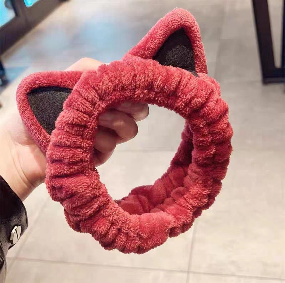 Màu sắc: Miếng vá tai mèo đỏ